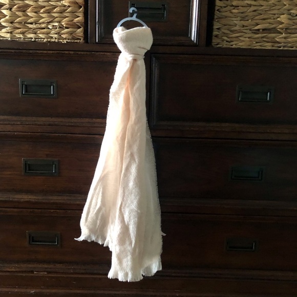 Lightweight cream scarf - Picture 1 of 4